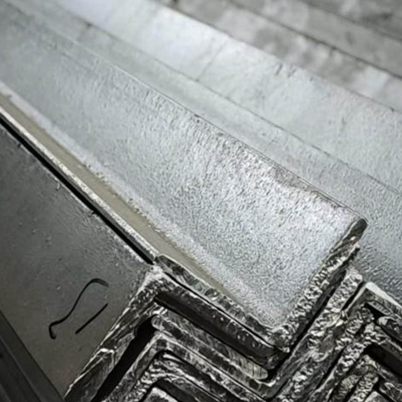 Angle Steel이 산업 플랜트 유지 관리에 가장 적합한 재료인 이유는 무엇입니까?