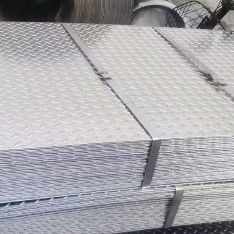 체크무늬 강판